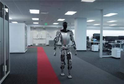 特斯拉人形機(jī)器人“擎天柱”正式亮相 售價(jià)2萬美元，研發(fā)推動(dòng)未來科技